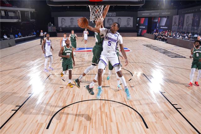 球的情感内 球的情感内